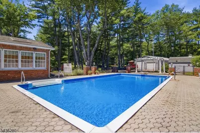 1252 Ringwood Ave, Pompton Lakes, NJ 07442 - Photo 5