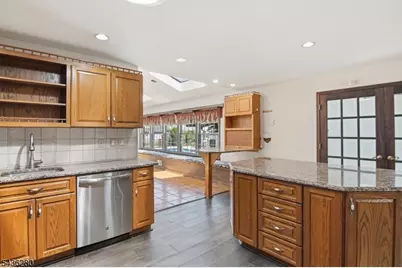 1252 Ringwood Ave, Pompton Lakes, NJ 07442 - Photo 27