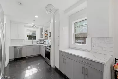 285 W Hudson Ave, Englewood, NJ 07631 - Photo 13