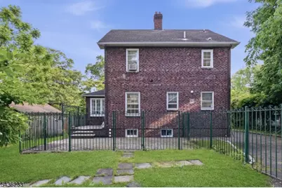 285 W Hudson Ave, Englewood, NJ 07631 - Photo 33