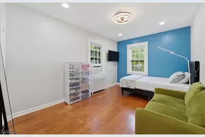 285 W Hudson Ave, Englewood, NJ 07631 - Photo 15