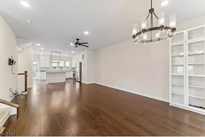 1 Haralson Ct, Livingston Twp., NJ 07039 - Photo 7