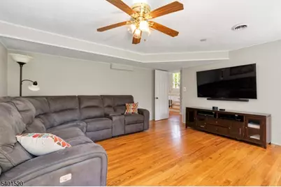 197 Woodbine Cir, New Providence, NJ 07974 - Photo 25