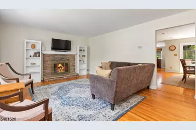 197 Woodbine Cir, New Providence, NJ 07974 - Photo 7
