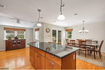 197 Woodbine Cir, New Providence, NJ 07974 - Photo 17