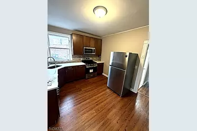 17 Maple Ave, Irvington, NJ 07111 - Photo 15