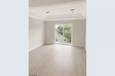 14 Cliff St, Newark, NJ 07106 - Photo 3