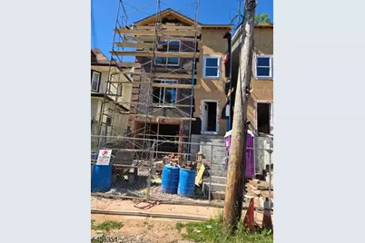 14 Cliff St, Newark, NJ 07106 - Photo 1