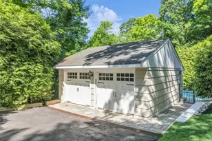 17 Hilltop Terrace, Red Bank, NJ 07701 - Photo 5