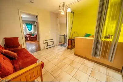 352 N 7th St, Newark, NJ 07107 - Photo 7