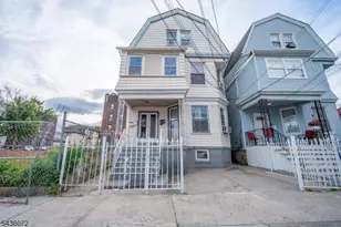 352 N 7th St, Newark, NJ 07107 - Photo 29