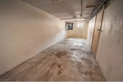 352 N 7th St, Newark, NJ 07107 - Photo 27