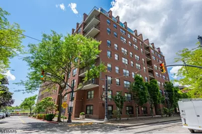 1 Greene St #312, Jersey City, NJ 07302 - Photo 1