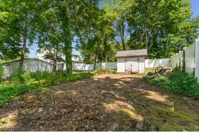 910 Belvidere Rd, Lopatcong Township, NJ 08865 - Photo 21