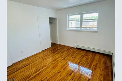 162 Spring St #4, Orange, NJ 07050 - Photo 5