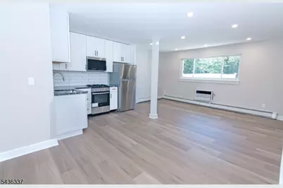 162 Spring St #4, Orange, NJ 07050 - Photo 5
