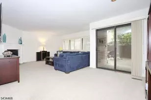 164 Winchester Ct, Washington Township, NJ 07676 - Photo 5