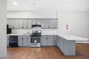 169 Mt Prospect Ave, Newark, NJ 07104 - Photo 7