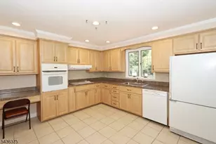 785 Lamberts Mill Rd, Westfield, NJ 07090 - Photo 13