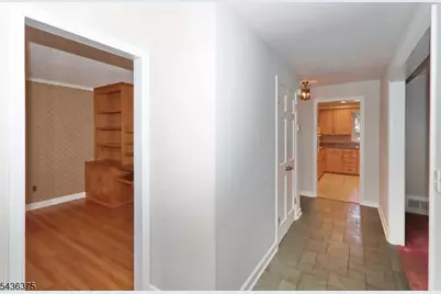 785 Lamberts Mill Rd, Westfield, NJ 07090 - Photo 5