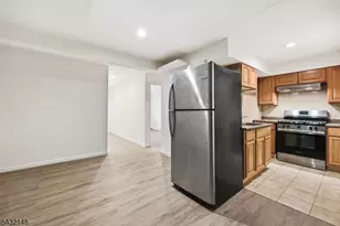 89A Ferry St, Jersey City, NJ 07307 - Photo 5