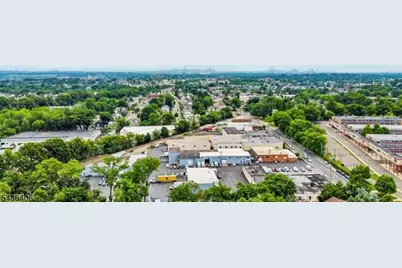 28 Devonshire Dr, Clifton, NJ 07013 - Photo 47