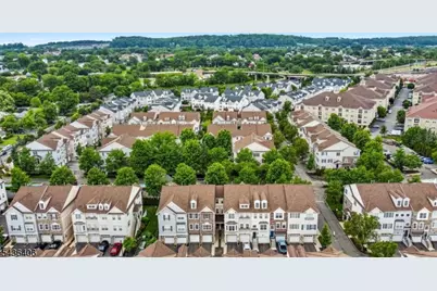 28 Devonshire Dr, Clifton, NJ 07013 - Photo 41