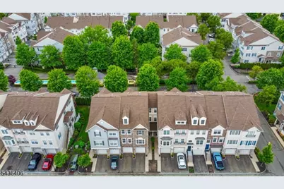 28 Devonshire Dr, Clifton, NJ 07013 - Photo 15