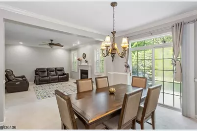 28 Devonshire Dr, Clifton, NJ 07013 - Photo 15
