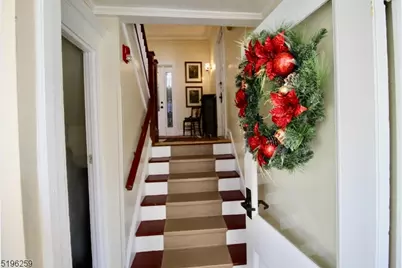 39 N Mountain Ave #5, Montclair, NJ 07042 - Photo 5