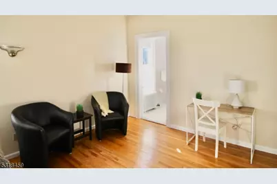 39 N Mountain Ave #5, Montclair, NJ 07042 - Photo 15