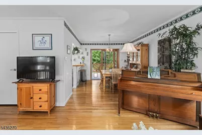38 Forest Dr, Roxbury Township, NJ 07876 - Photo 5
