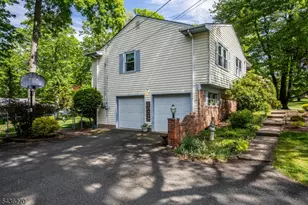 38 Forest Dr, Roxbury Township, NJ 07876 - Photo 23
