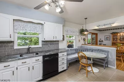 38 Forest Dr, Roxbury Township, NJ 07876 - Photo 9