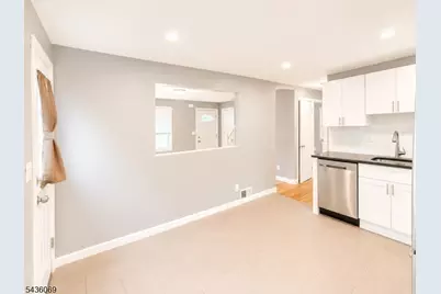 724 Walnut St, Linden, NJ 07036 - Photo 17