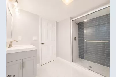 724 Walnut St, Linden, NJ 07036 - Photo 31