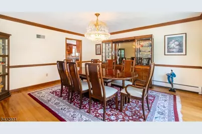 34 Silver Spring Ct, East Hanover Township, NJ 07936 - Photo 15