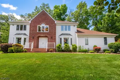 34 Silver Spring Ct, East Hanover Township, NJ 07936 - Photo 1