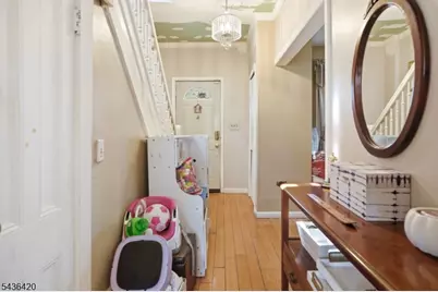 33 Pulaski Pl, Hackensack, NJ 07601 - Photo 17