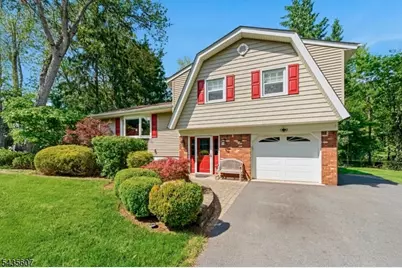 9 Jayne Ter, Ringwood, NJ 07456 - Photo 3