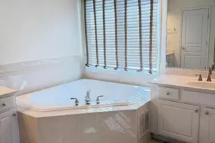 81 Lafayette Cir, Totowa, NJ 07512 - Photo 33