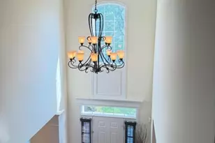 81 Lafayette Cir, Totowa, NJ 07512 - Photo 5