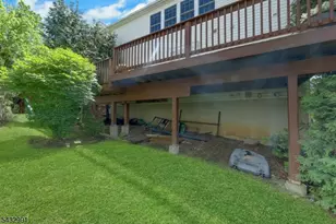 81 Lafayette Cir, Totowa, NJ 07512 - Photo 43