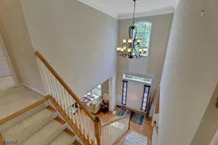 81 Lafayette Cir, Totowa, NJ 07512 - Photo 19