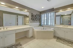 81 Lafayette Cir, Totowa, NJ 07512 - Photo 31