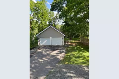 355 Elm St, Long Hill Township, NJ 07980 - Photo 21