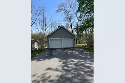 355 Elm St, Long Hill Township, NJ 07980 - Photo 3