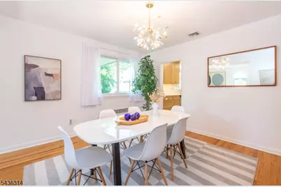 110 Woodlawn Ave, Clifton, NJ 07013 - Photo 11