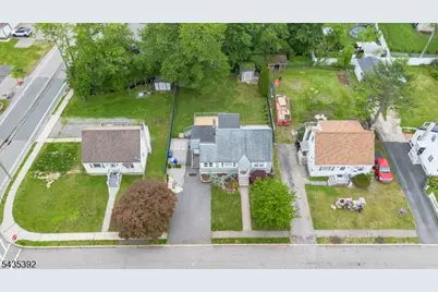 3 Roy Ave, Bloomingdale, NJ 07403 - Photo 23