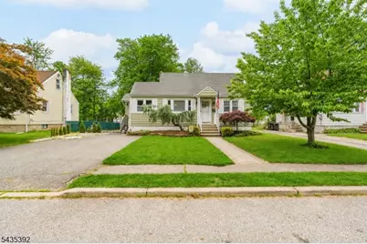 3 Roy Ave, Bloomingdale, NJ 07403 - Photo 1